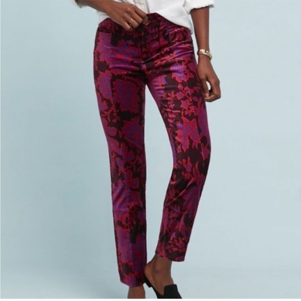 ANTHROPOLOGIE | The Essential Slim Velvet
Floral Trousers